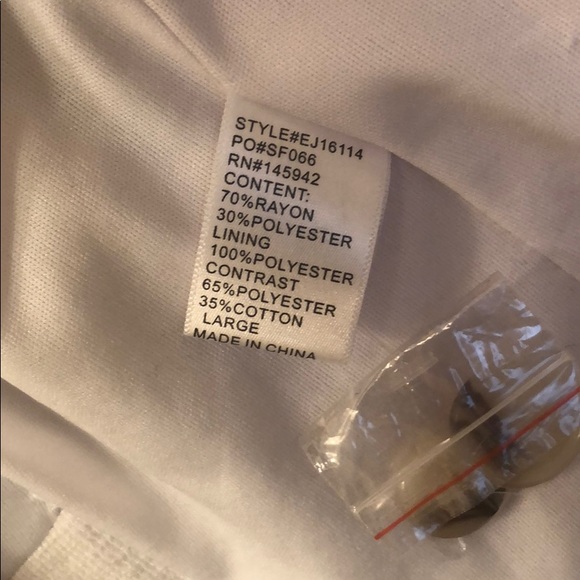 White blazer - Picture 6 of 8